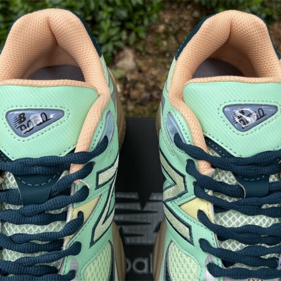 New Balance Women Sweetgrass Deep Ocean running shoes - Picture 4 of 7